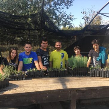 Visita de la Asociación Cave Cane al Vivero